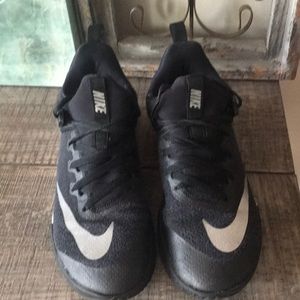 Men’s Basketball shoes size 9